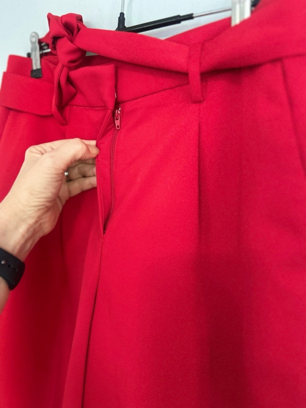 Ann Taylor Petite Red Tie Waist Ankle Pants 6P Workwear Office Core Chic Modern - Picture 4 of 8